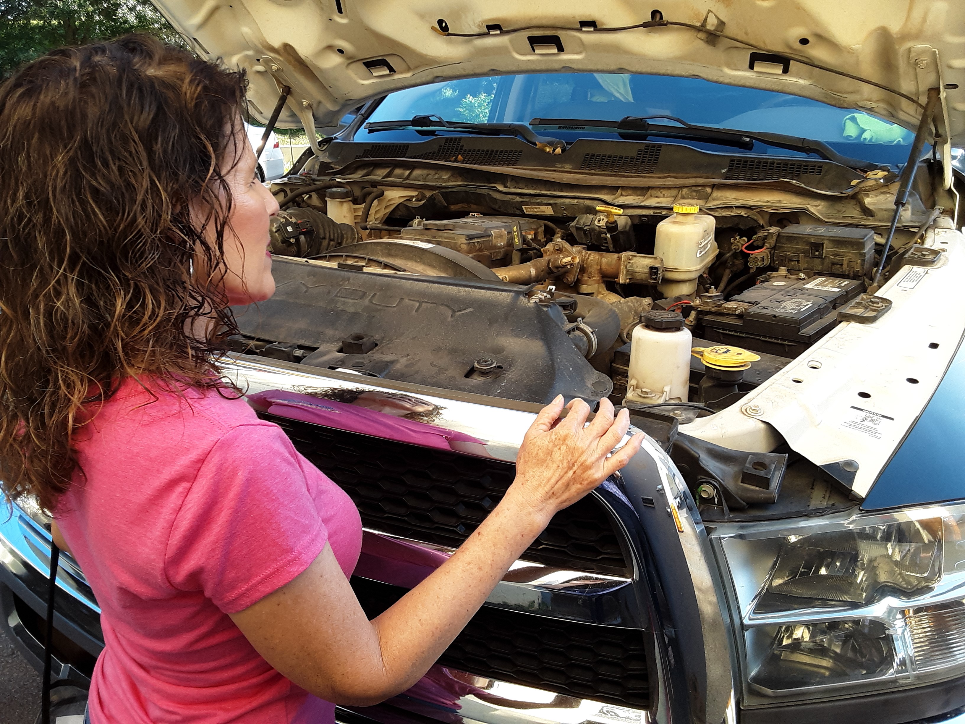 Carolyn Edgington owns and operates Lake Car Care